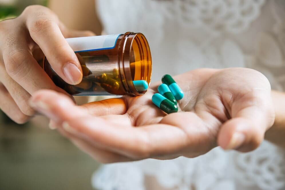 Legătura periculoasă dintre antibiotice și candidoză – ce nu ți se spune